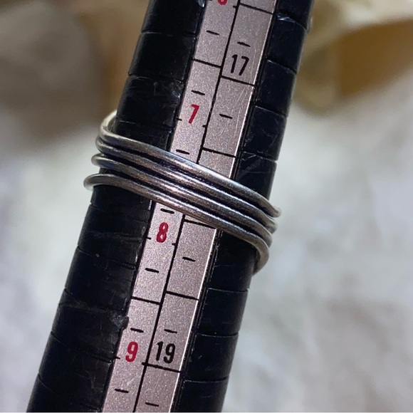 Amethyst multi-gem handcrafted adjustable ring - Picture 6 of 8